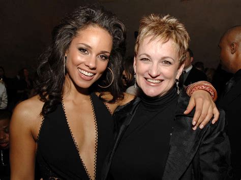 All About Alicia Keys Mom, Terria Joseph